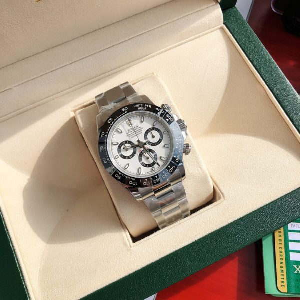 Rolex 116500LN Cosmograph Daytona Latest Cerachrom Model - Image 2